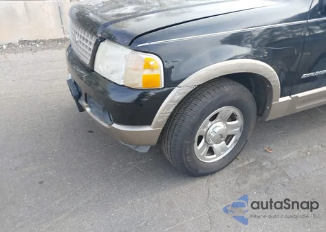 2002 Ford Explorer Eddie Bauer из США, поврежденный, VIN 1FMZU74W92ZB32879